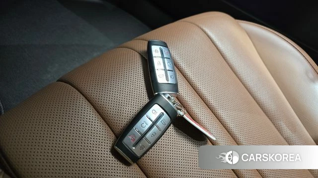 Genesis G80 (RG3) id 4324500 из Кореи 7