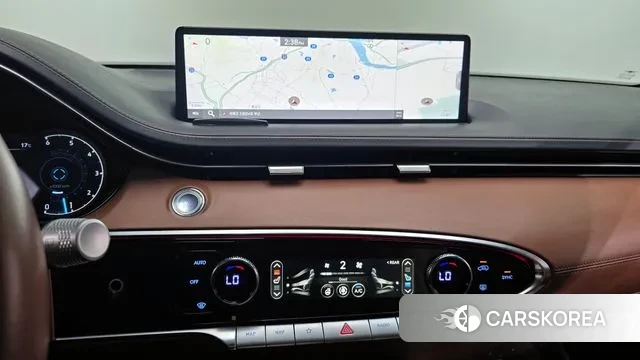 Genesis GV70 id 3372125 из Кореи 7