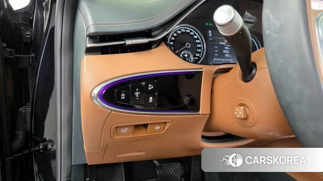 Genesis GV70 id 3941163 из Кореи 7