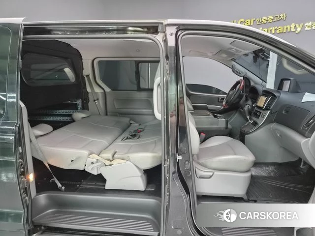 Hyundai The New Grand Starex id 4547783 из Кореи 7