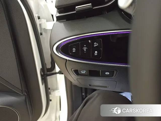 Genesis GV70 id 3026639 из Кореи 7