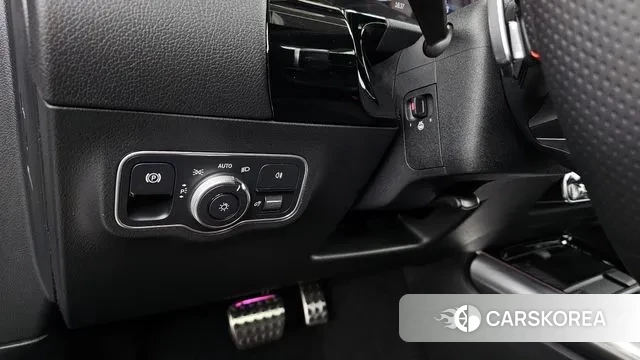 Mercedes-Benz GLA - Class H247 id 3517487 из Кореи 7