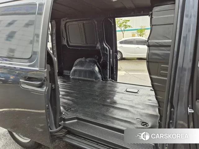 Hyundai Staria id 2940355 из Кореи 7