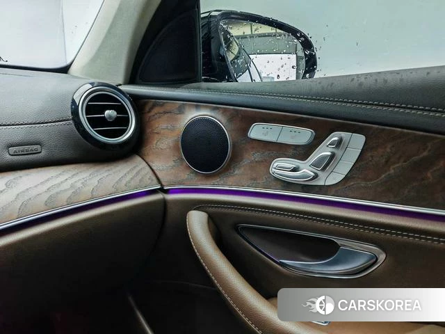 Mercedes-Benz E-class id 3888655 из Китая 7