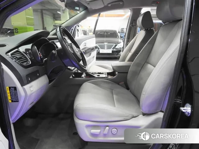 Kia The New Carnival id 3312774 из Кореи 7