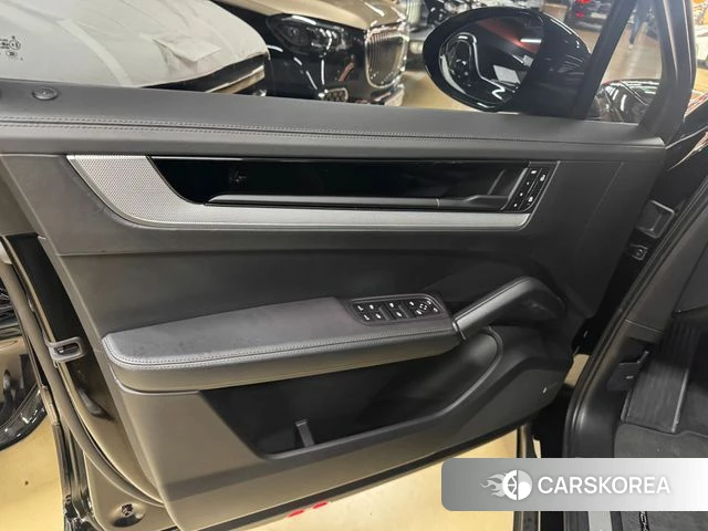 Porsche Cayenne (PO536) id 3953006 из Кореи 7