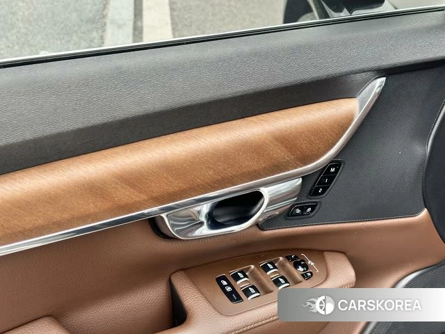 Volvo S90 id 4217379 из Китая 7