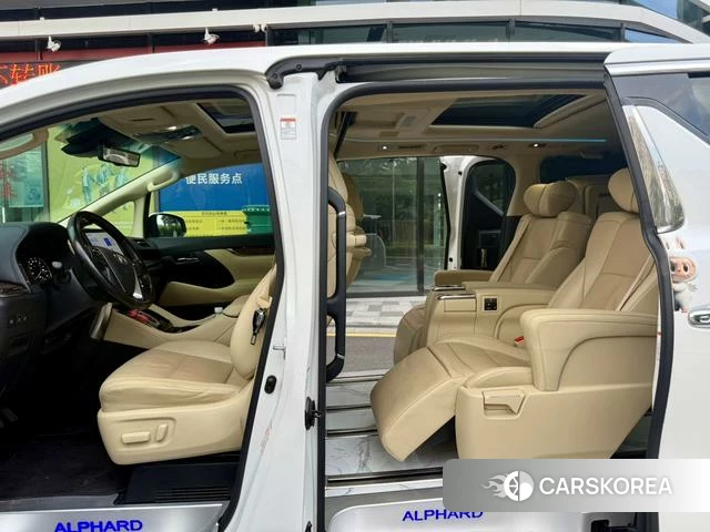 Toyota Elfa id 4313384 из Китая 7