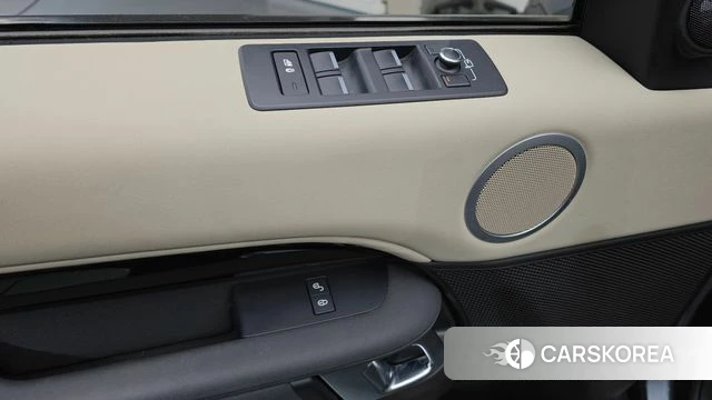 Land Rover Discovery 5 id 4019995 из Кореи 7