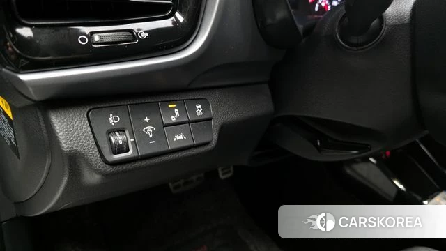 Kia Stonic id 3814217 из Кореи 7