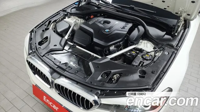 BMW 5 Series (G30) id 2791424 из Кореи 7