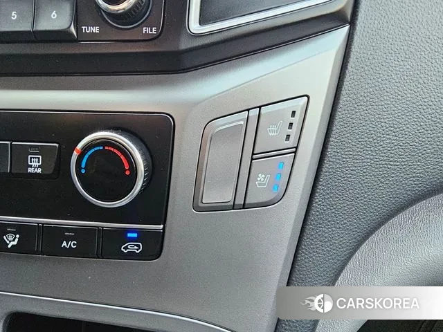 Hyundai The New Grand Starex id 3753421 из Кореи 7