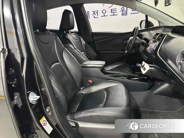 Toyota Prius 4th Generation id 3018859 из Кореи 7