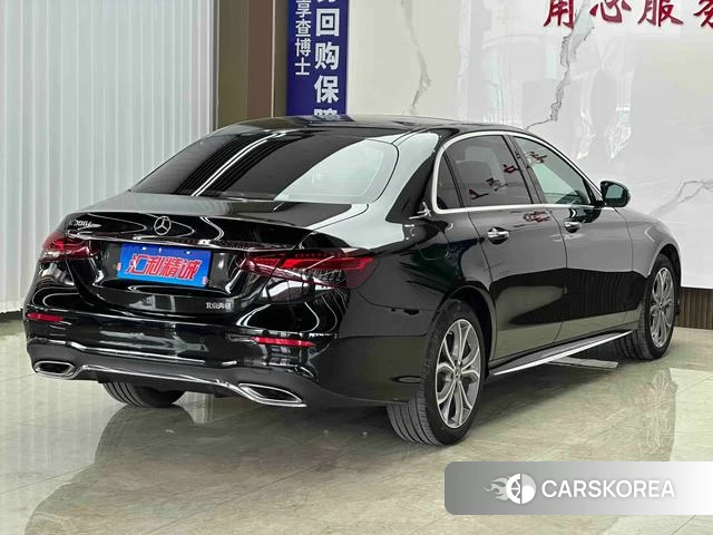 Mercedes-Benz E-class id 4257037 из Китая 7