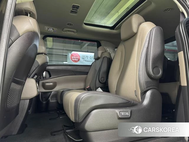 Kia The New Carnival 4th Generation id 4354181 из Кореи 7