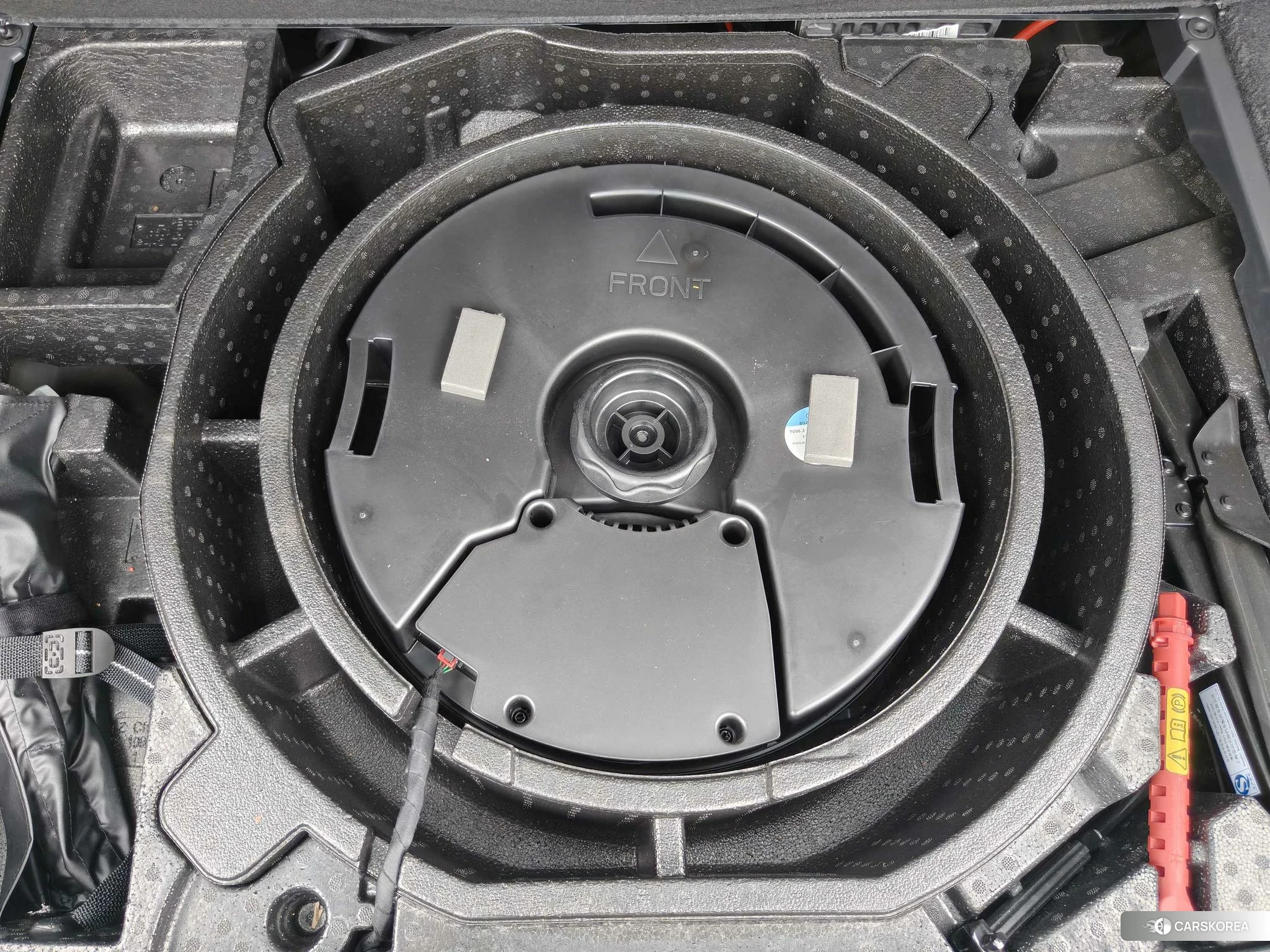 Audi Q5L id 4467576 из Китая 7
