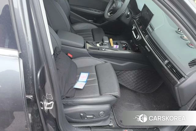 Audi A4L id 4277772 из Китая 7