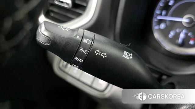 Hyundai Venue id 3916807 из Кореи 7