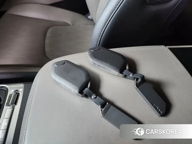 Kia The New Carnival 4th Generation id 3006926 из Кореи 7