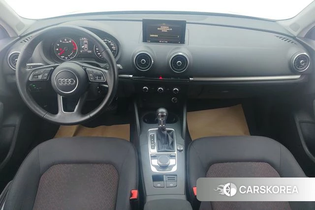 Audi A3 id 4236790 из Китая 7