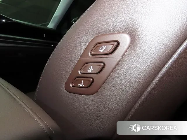 Hyundai Grandeur Hybrid (GN7) id 3305636 из Кореи 7