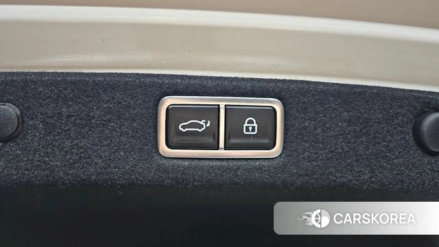 Hyundai Grandeur Hybrid (GN7) id 4432730 из Кореи 7