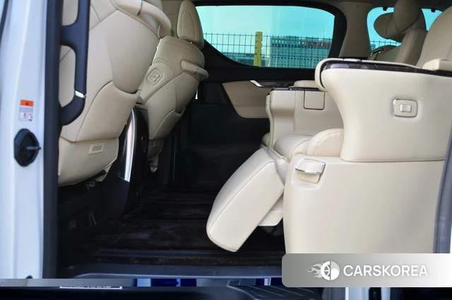 Toyota Elfa id 4297779 из Китая 7