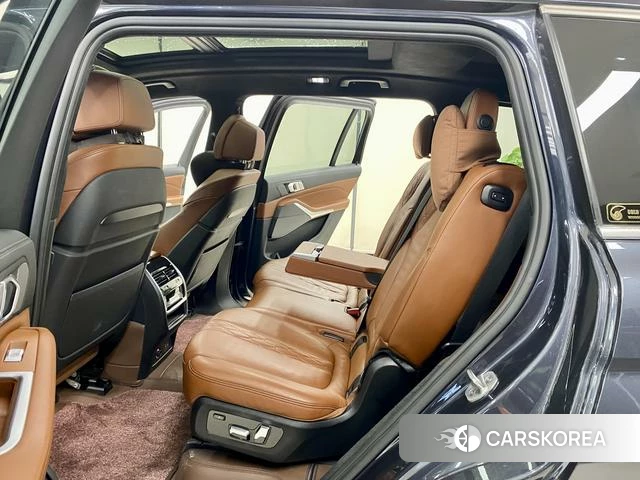 BMW X7 id 4272296 из Китая 7