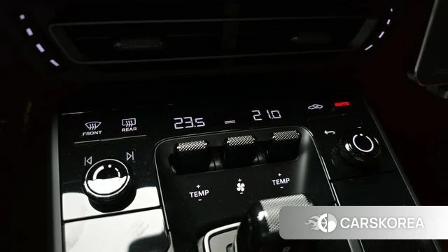 Porsche 911(992) id 4281001 из Кореи 7