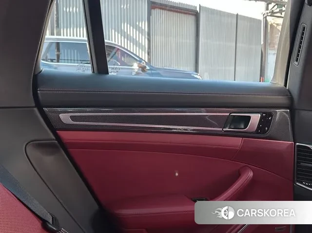 Porsche Panamera (971) id 3380592 из Кореи 7