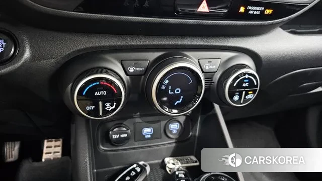 Hyundai Venue id 3697905 из Кореи 7