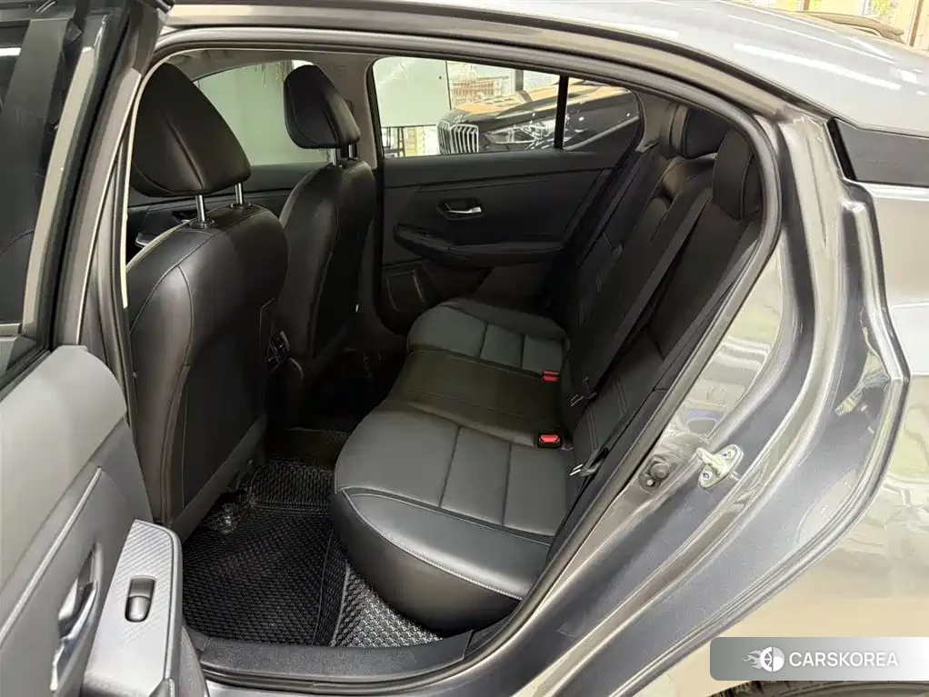 Nissan Sylphy id 4546012 из Китая 7