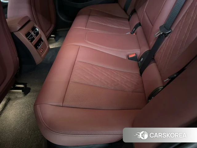 BMW 3 series id 4348347 из Китая 7