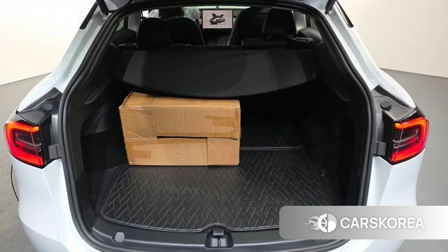 Tesla Model Y id 4710833 из Кореи 7