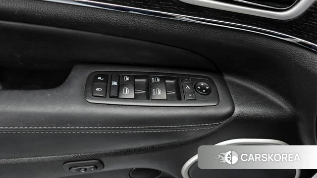 Jeep Grand Cherokee id 3924218 из Кореи 7