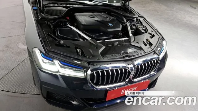 BMW 5 Series (G30) id 2702954 из Кореи 7