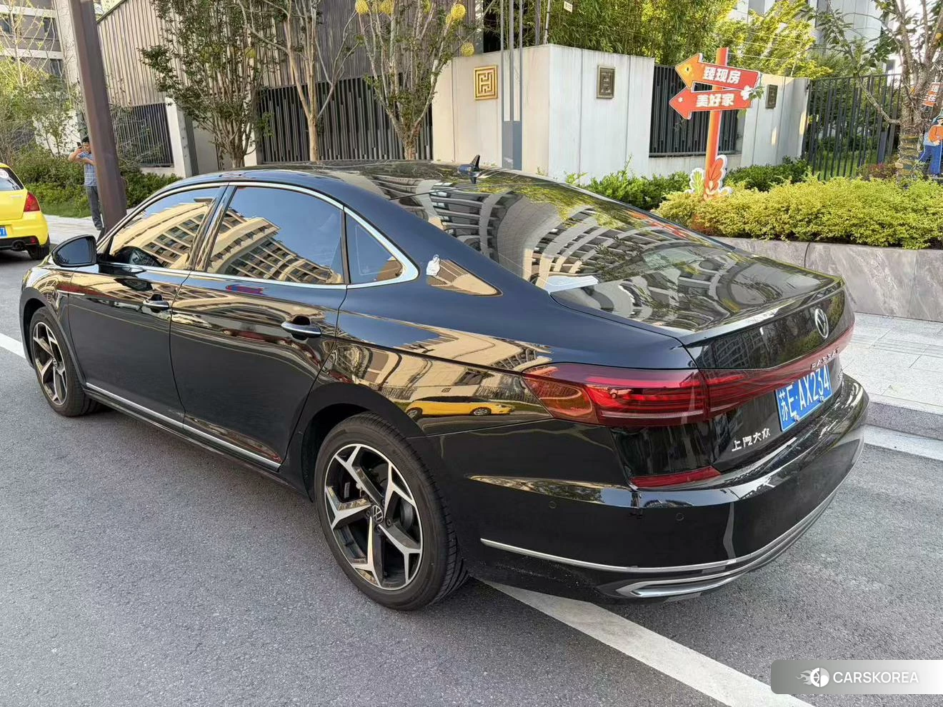 Volkswagen Passat id 4512495 из Китая 7