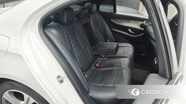 Mercedes-Benz E-Class W213 id 4557763 из Кореи 7