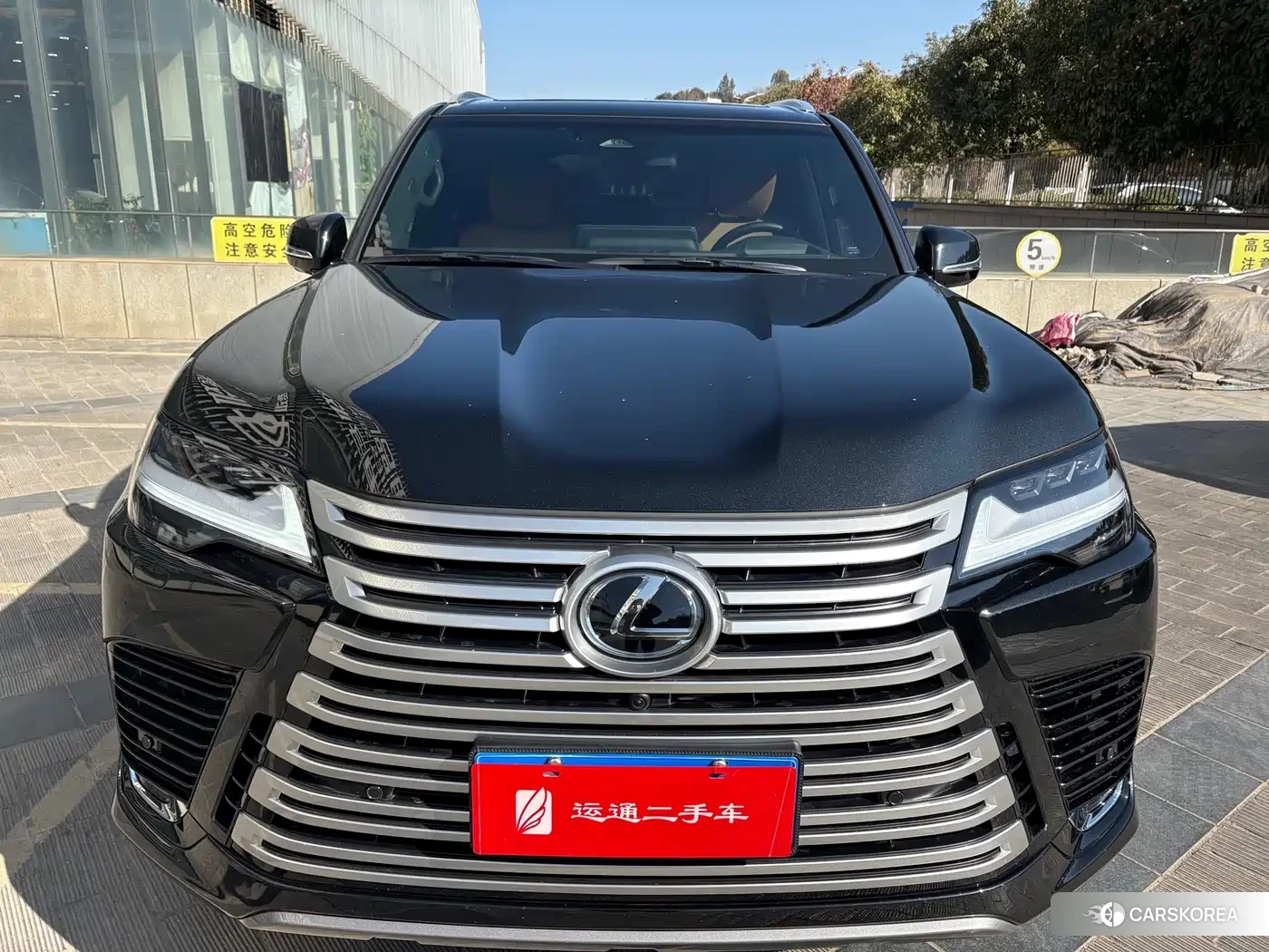 Lexus LX id 4515464 из Китая 7