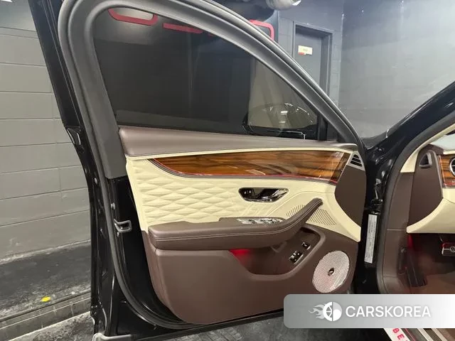 Bentley Flying Spur 3rd Generation id 3008374 из Кореи 7