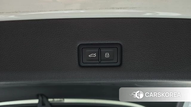 Audi A7 (4K) id 4619904 из Кореи 7