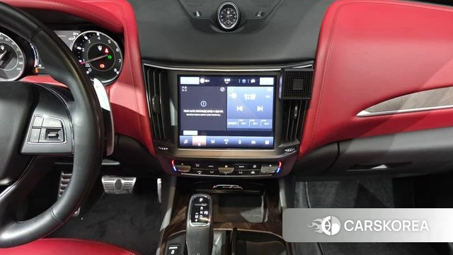 Maserati Levante id 4592286 из Кореи 7