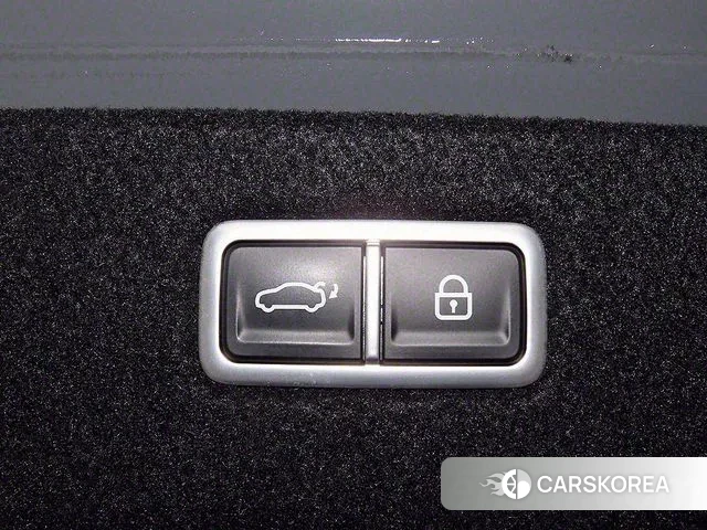 Genesis G90 (RS4) id 3011760 из Кореи 7