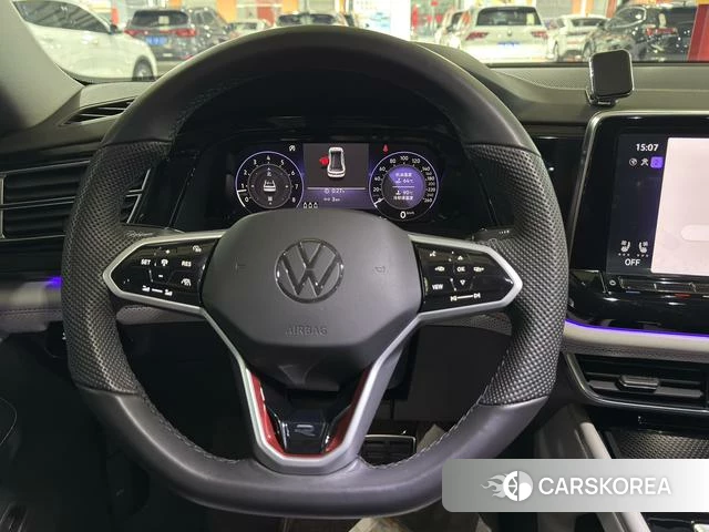 Volkswagen Tourang id 4260030 из Китая 7