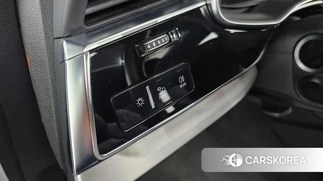 Audi Q8 (4M) id 3143064 из Кореи 7