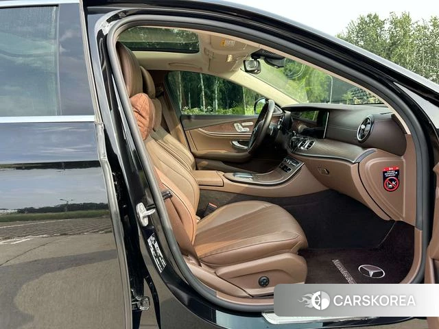 Mercedes-Benz E-class id 4359652 из Китая 7