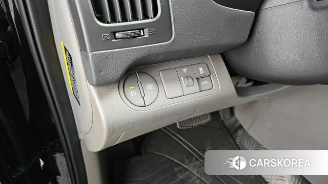 Hyundai The New Grand Starex id 3955488 из Кореи 7