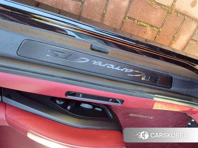 Porsche 911(992) id 4427082 из Кореи 7