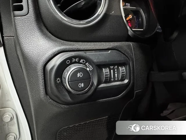 Jeep Wrangler (JL) id 3028565 из Кореи 7