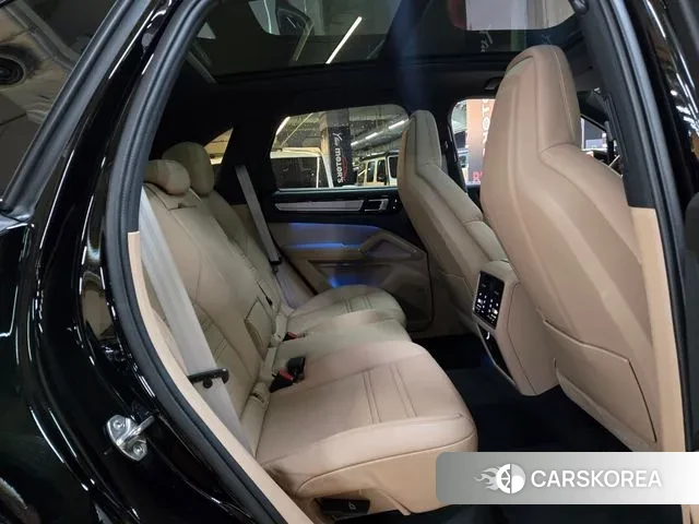 Porsche Cayenne (PO536) id 3503340 из Кореи 7